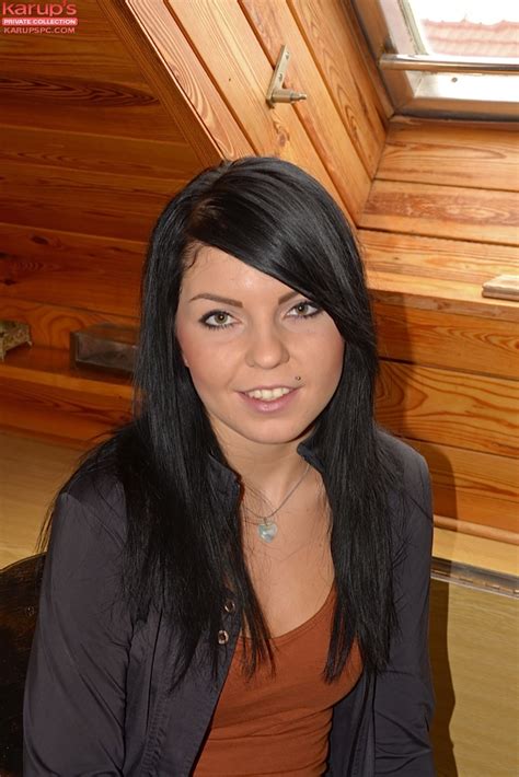 Frisky Teenage Girl Getting Naked And Exposing Her Voluptuous Body Porn Pictures XXX Photos