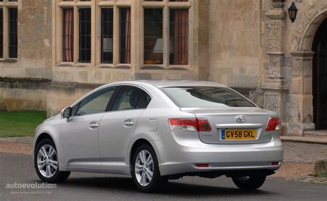 TOYOTA Avensis Liftback Specs Photos 2009 2010 2011 Autoevolution