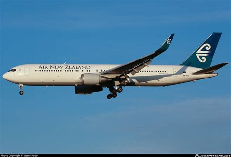 Zk Nci Air New Zealand Boeing Er Wl Photo By Victor Pody Id