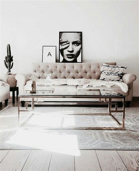 Awesome Modern Minimalist Home Decor Ideas 14 - PIMPHOMEE