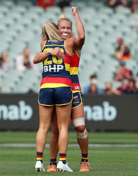 Aflw Grand Final Adelaide V Melbourne Adelaide Oval 9 Apr 2022