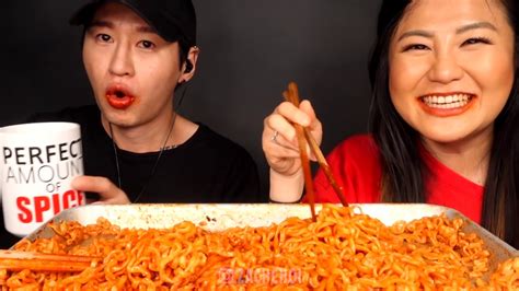 Expectations Vs Reality With Hyunee Eats Nuclear Fire Noodle Mukbang Youtube