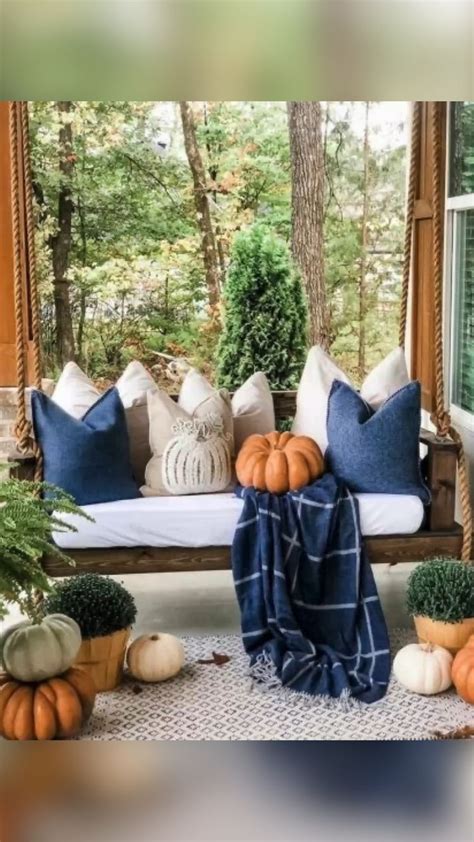 Fall Porch Ideas These Fall Decorations Are So Cozy And Perfect