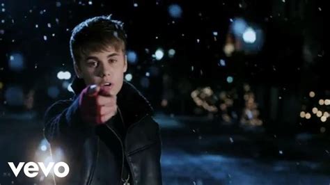 Justin Bieber Mistletoe Trailer