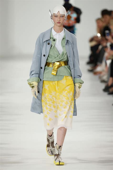 Maison Margiela Ready To Wear Fashion Show Collection Spring Summer