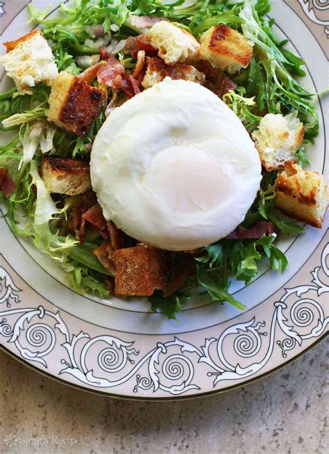 Poached Egg And Bacon Salad Salade Lyonnaise Recipe