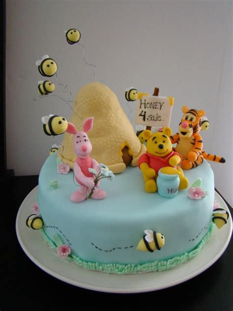 Winnie The Pooh And Tigger Too Birthday Cake | Cake, Birthday cake, 2 ...