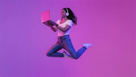 Using CDNs for Seamless High-Resolution Audio Streaming - CacheFly