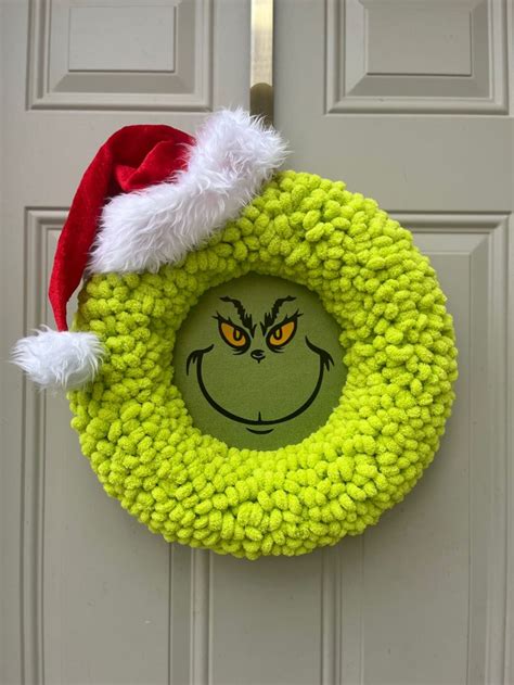 Grinch Wreath In 2024 Christmas Wreaths Diy Christmas Crafts