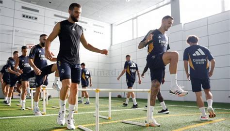 Carvajal Nacho Y Joselu Trabajan En El Gimnasio Con Modric Y Camavinga