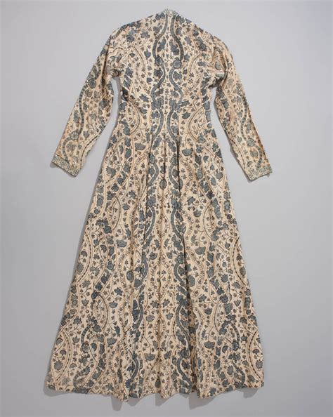 100 Dutch traditional dress ideas | traditional dresses, dutch clothing