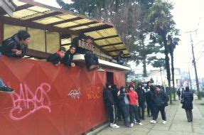 Estudiantes Del Liceo Armando Robles De Valdivia Paralizan Actividades