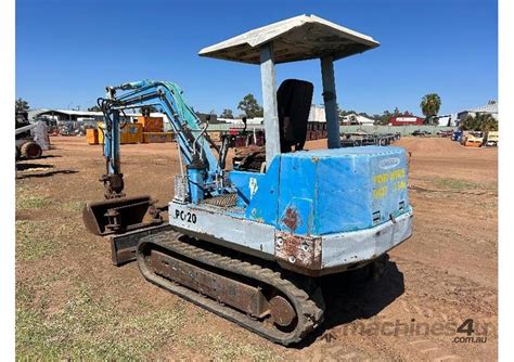 Used Komatsu Komatsu Pc Excavator Excavator In Listed