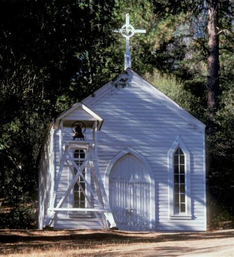 Top 25 ideas about wedding chapel ideas on Pinterest | Cottage kits ...