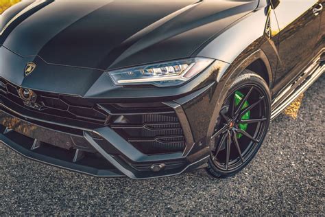 Ryft Lamborghini Urus Carbon Fibre Front Upper Trim L R