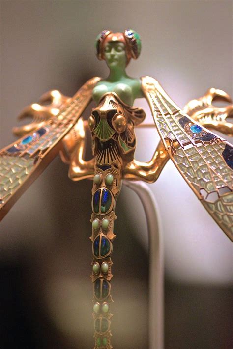 René Lalique This ‘dragonfly Woman’ Brooch Was Presented At The Paris Universal Exhibition In