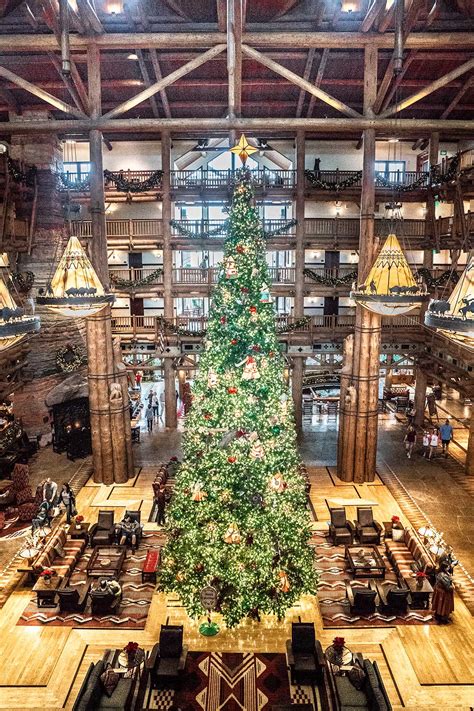 What Its Like To Stay At Disneys Wilderness Lodge At Christmas Jen