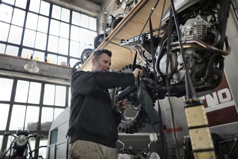 how often to change manual transmission fluid