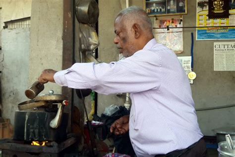 Padma Shri Tea Seller D Prakash Rao Passes Away Odisha Cm Expresses