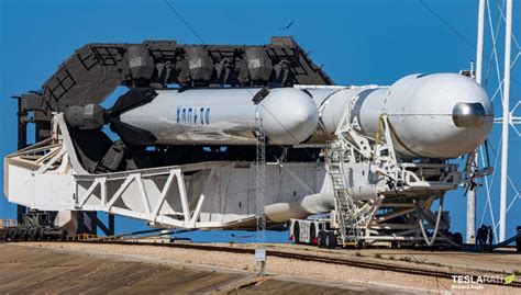 SpaceX S Fifth Falcon Heavy Launch On Track For Sunday Liftoff