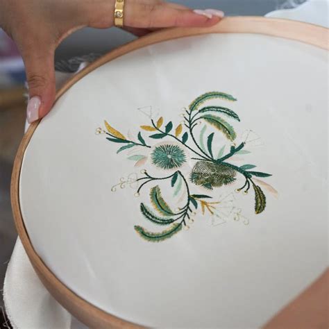 Bernadette Banner Kit – Hand & Lock