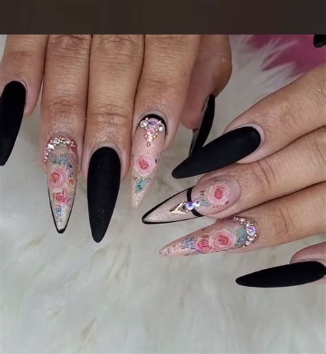 Pin by Gabby Anguiano on uñitas Nails Beauty