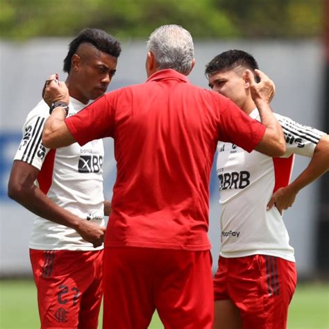 Ge Flamengo De Olho Em Trio Fla Se Prepara Para Estreia Em