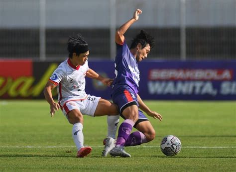 Nh N Nh B Ng Persita Tangerang Vs Borneo Fc H Ng Y V Qg