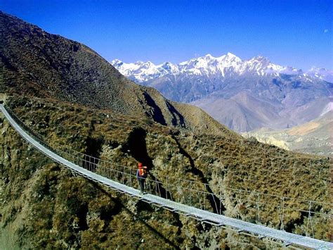 Annapurna trail - An hanging bridge on Kali Gandaki river : Photos, Diagrams & Topos : SummitPost