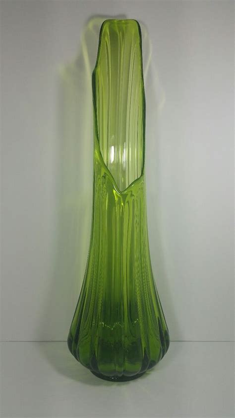 Vtg Large Mid Century Green Glass Floor Vase 22 34 Swung Pulled Stretched Glass Floor Vase