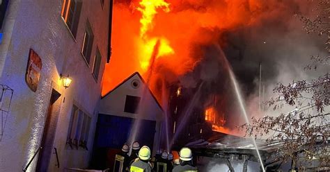 Euro Schaden Hausanbau In Wei Dorf Geht In Flammen Auf Tvo De