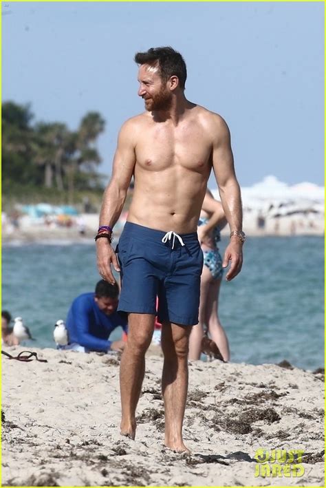 Photo David Guetta Shirtless Beach Jessica Ledon 13 Photo 4185299