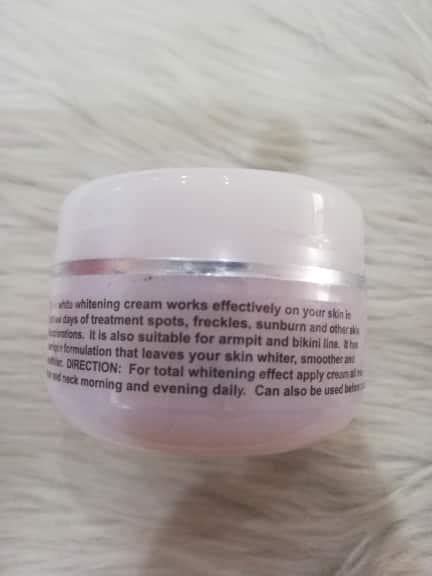 Snow White International Whitening Cream Original 30g Review And Price