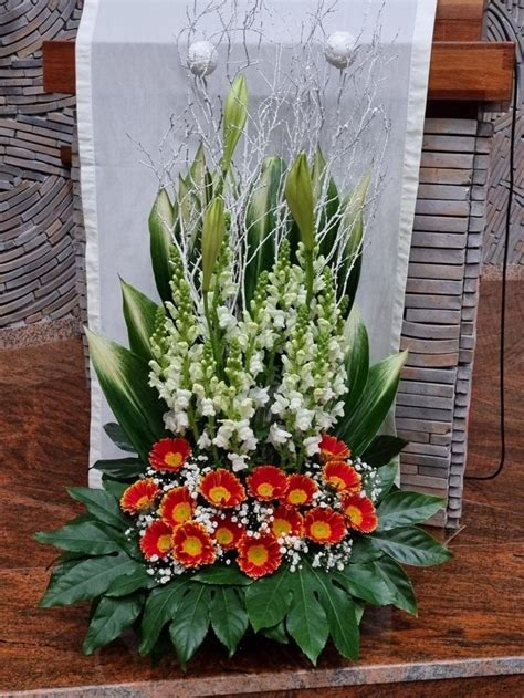 Latest New Arrival Ikbana Fresh Flower Arrangement In 2023 Fresh