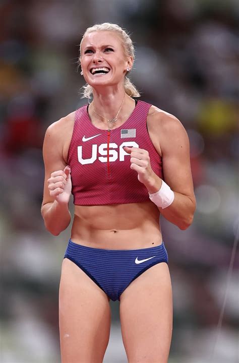 Us Pole Vaulter Katie Nageotte Wins Gold At Olympics Popsugar