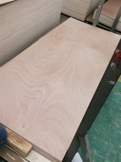 Okoume Faced Plywood For Wooden Door Skin Yalong Wood