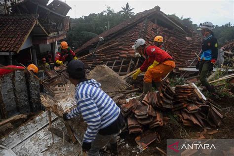 Badan Geologi Temukan Dua Longsoran Usai Gempa Di Cianjur ANTARA News