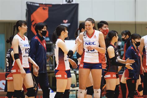 ハマサトカメラ On Twitter Necレッドロケッツ🏐 試合中のお写真👍 笑顔ってイイですよねっ😆 岡崎中央総合公園総合体育館 3