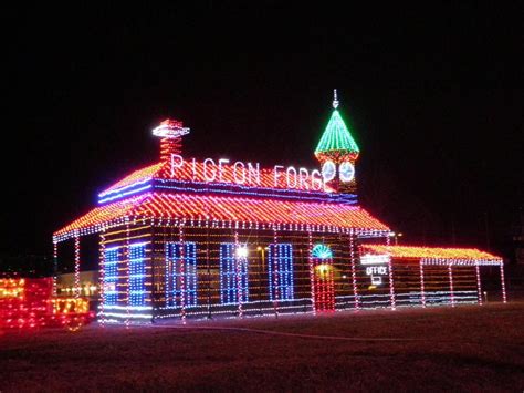 How To Celebrate A Merry Smoky Mountain Christmas Smoky Mountain