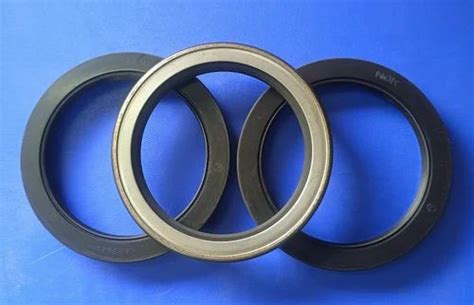 Nitrile Rubber Nbr Black Nok Oil Seal Packaging Type Packet At Rs