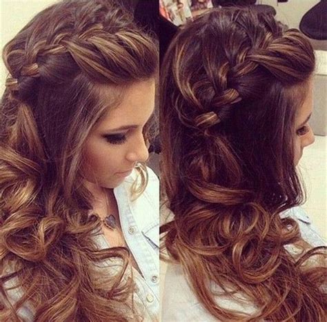 18 Elegant Hairstyles for Prom 2020