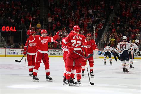 Detroit Red Wings: Grading the 2019-20 defensemen performances