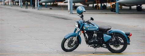 Classic 350 Signals Colours Specifications Reviews Gallery Royal Enfield