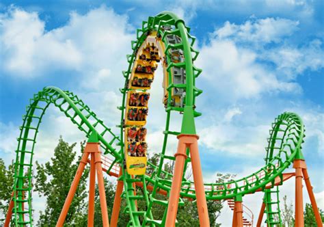 10 Things You Can't Bring Into Six Flags Theme Parks