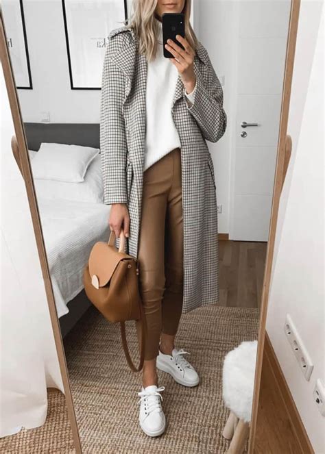 19 Chic Leather Pants Outfit Ideas That Prove You Need A Pair