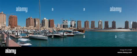 The Pearl - Doha, Qatar Stock Photo - Alamy