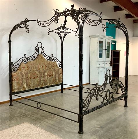 Incredible Phyllis Morris Custom Wrought Iron Canopy Bed Xl King For Sale At 1stdibs Iron Bed