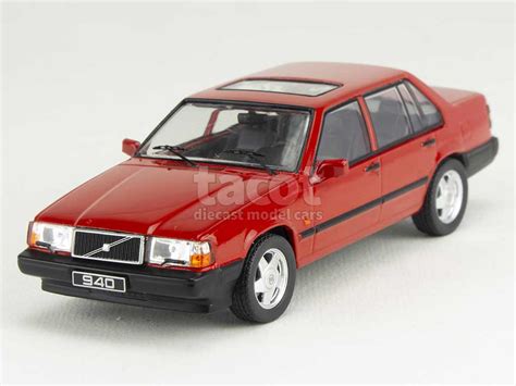 Volvo Turbo Ixo Autos Miniatures Tacot