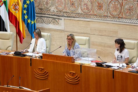 Gabriel Le Senne Vox Elegido Presidente Del Parlamento Balear Con El