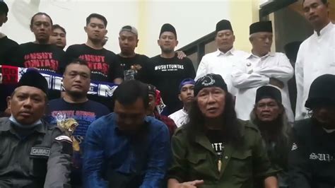 FULL Video Permintaan Maaf Dadang Kepada Aremania Dan Bonek Mania Semua